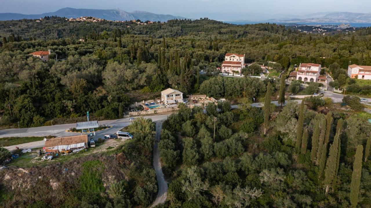 Stelios Stone House Sinarades Villa Kouramádes Exteriör bild